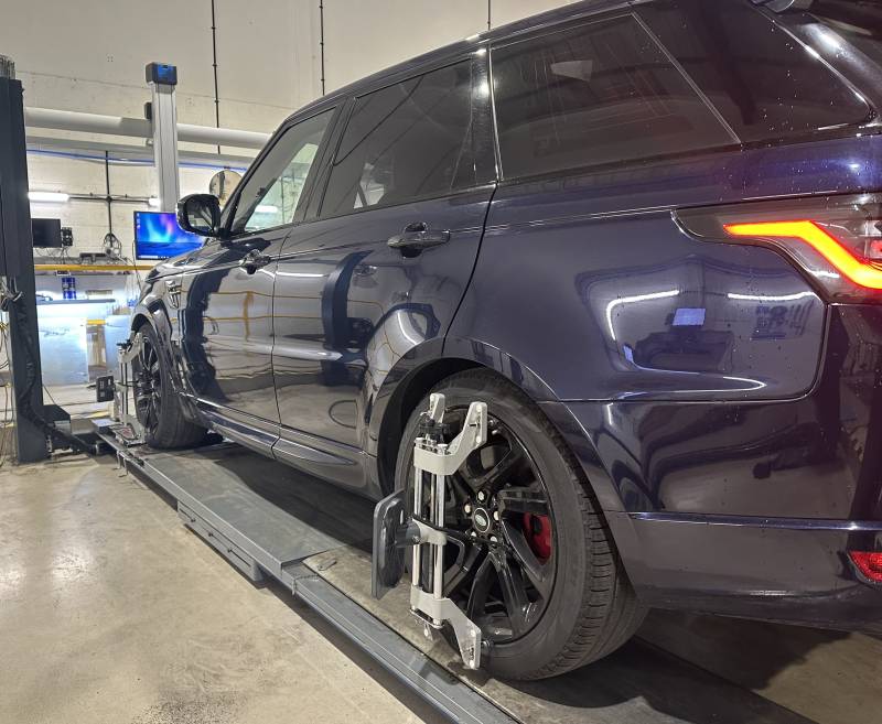 Front Wheel Alignment - Step 1